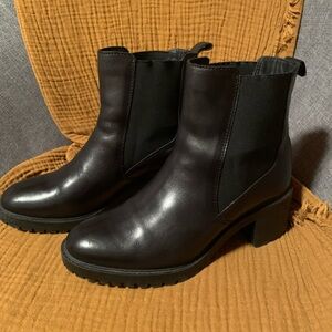 Le Chateau Black Ankle Booties